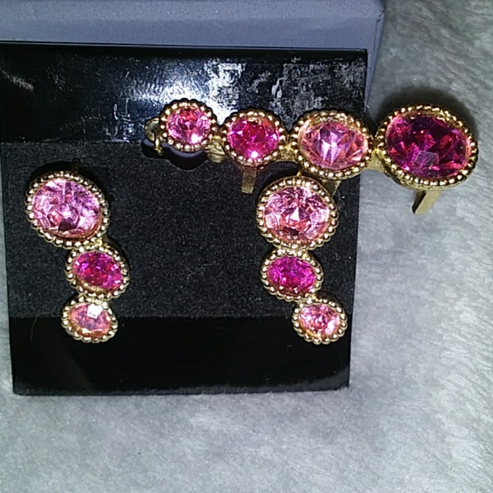 Sarah Coventry signed set